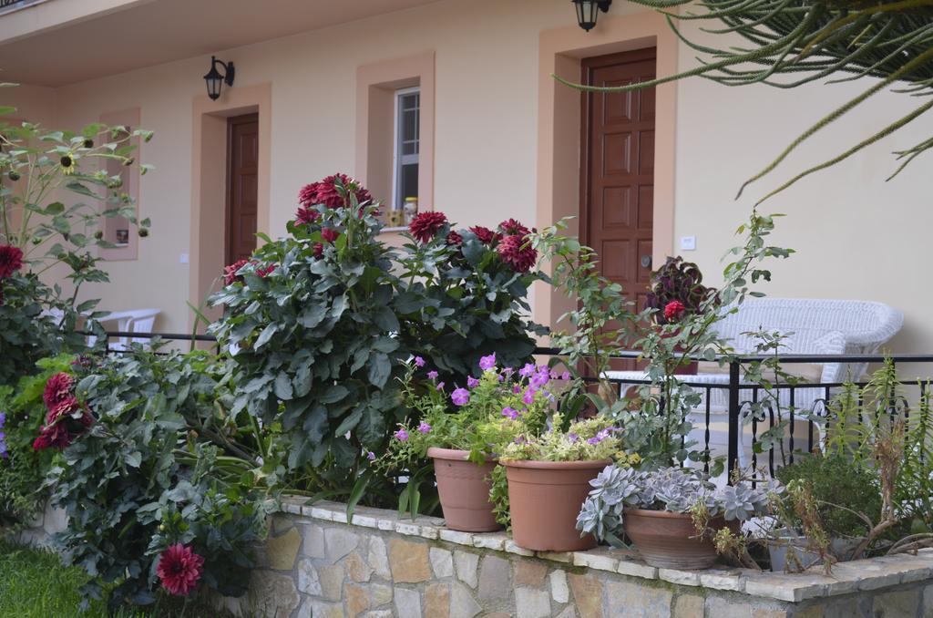 Lefki Studios Lakithra Exterior photo