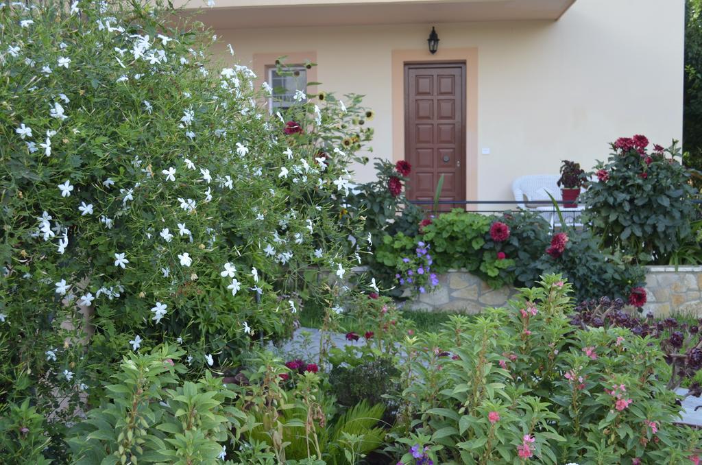 Lefki Studios Lakithra Exterior photo
